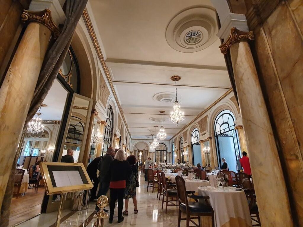 Buenos Aires: dicas de Recoleta - o elegante restaurante do Hotel Alvear Palace