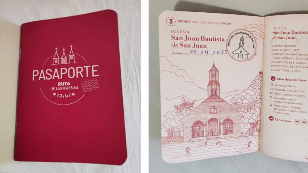 Foto dupla do passaporte das igrejas de Chiloé: à esquerda, a capa com ilustração de igreja chilota; à direita, o carimbo da Igreja de San Juan.